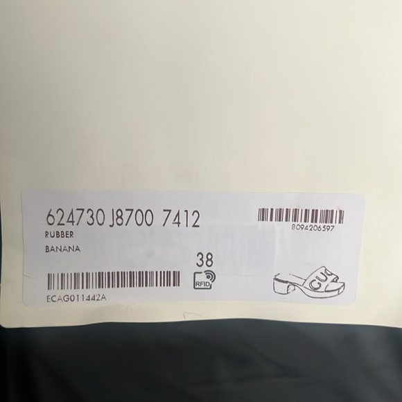 Warn but still in great condition box included! - Picture 2 of 10